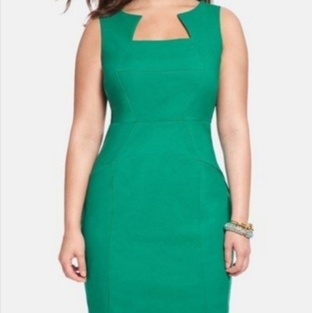 ELOQUII Seamed Sleeveless Sheath Dress